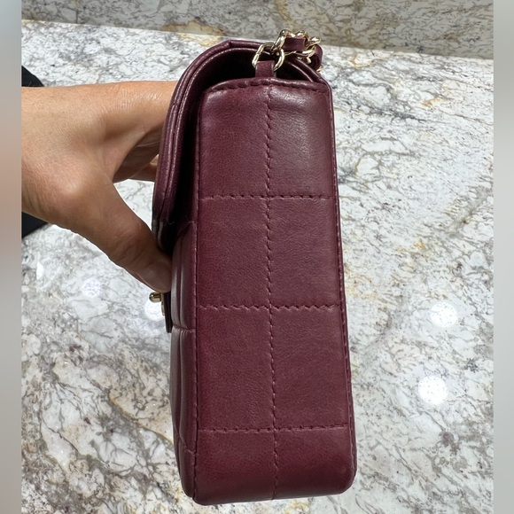 Chanel burgundy color  Shoulder Strap Bag. - Picture 7 of 17